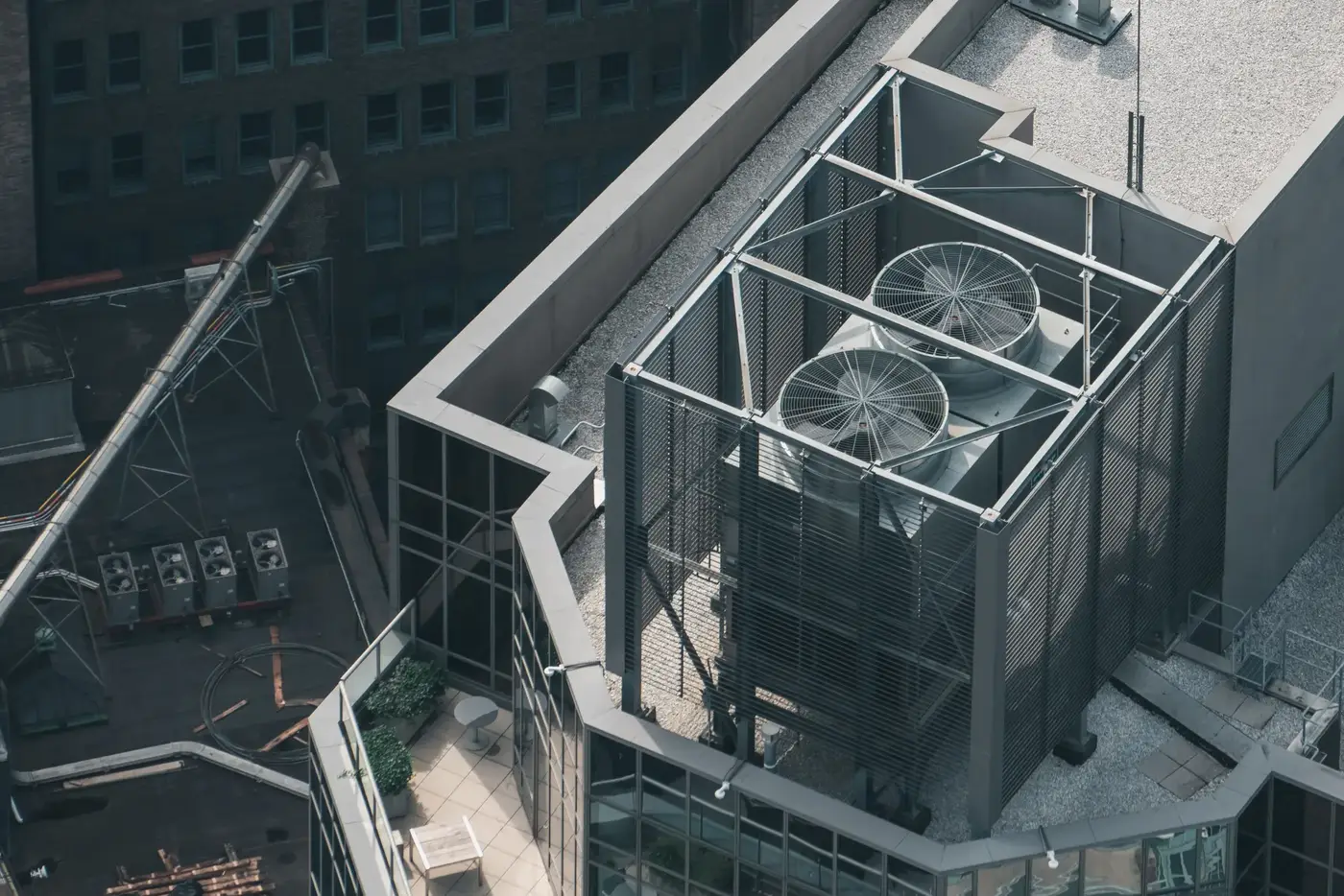 HVAC diagnostic and emergency repair for Vaughan commercial building GTA